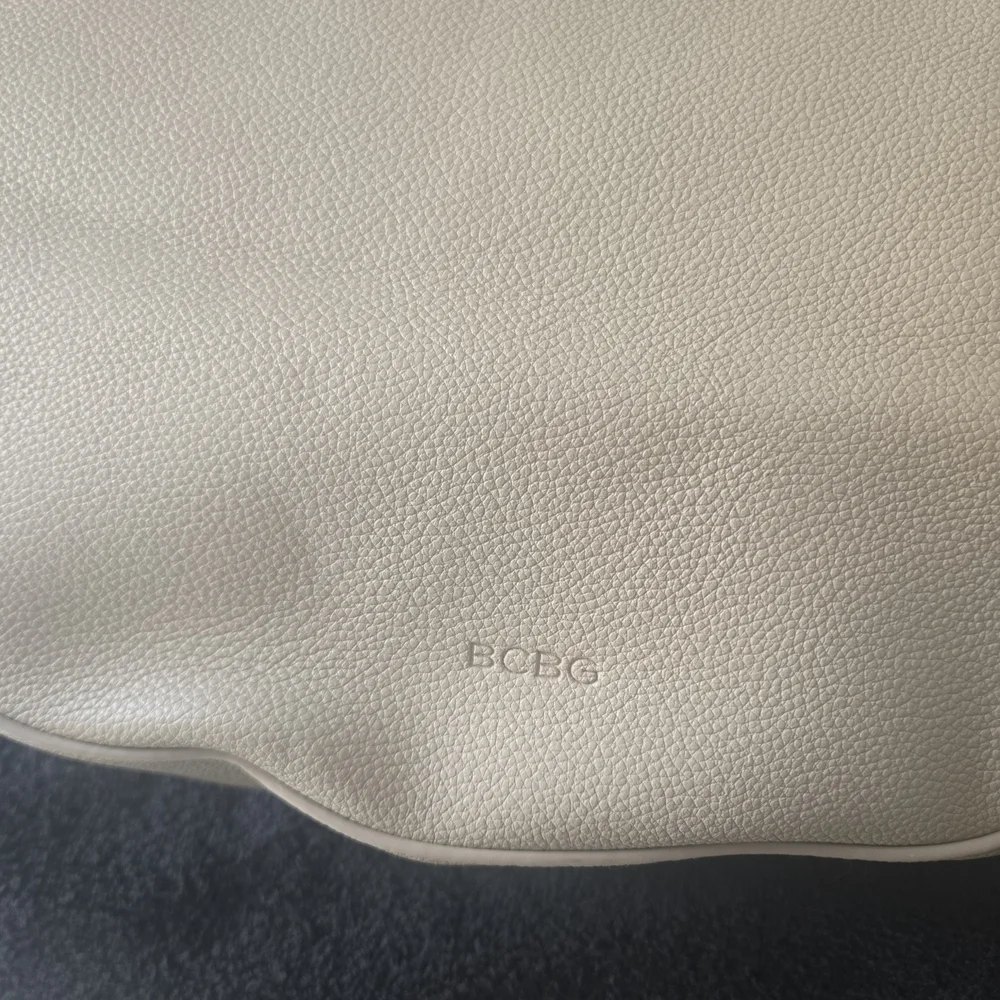BCBG Faux Leather Beige Shoulder Bag EUC